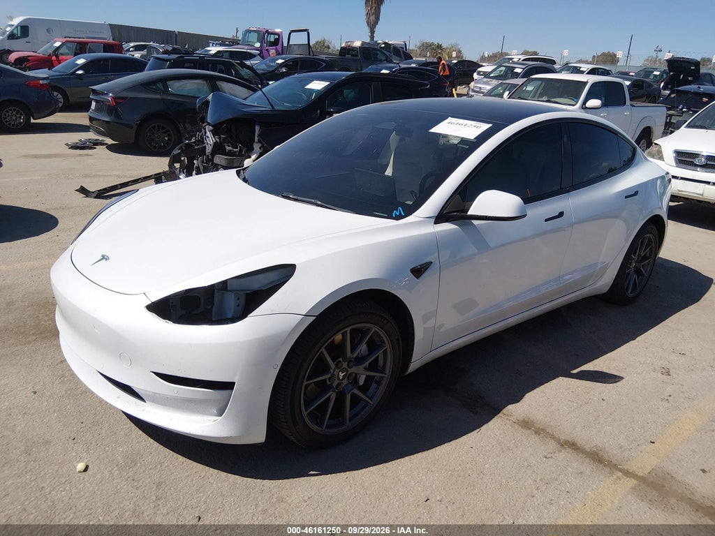 Tesla Model 3 2022