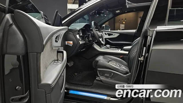 Audi Q8 2022
