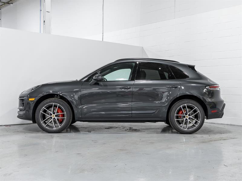 Porsche Macan 2025