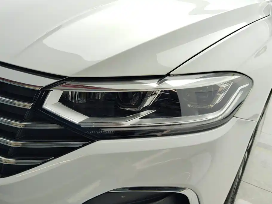Volkswagen Lavida 2024