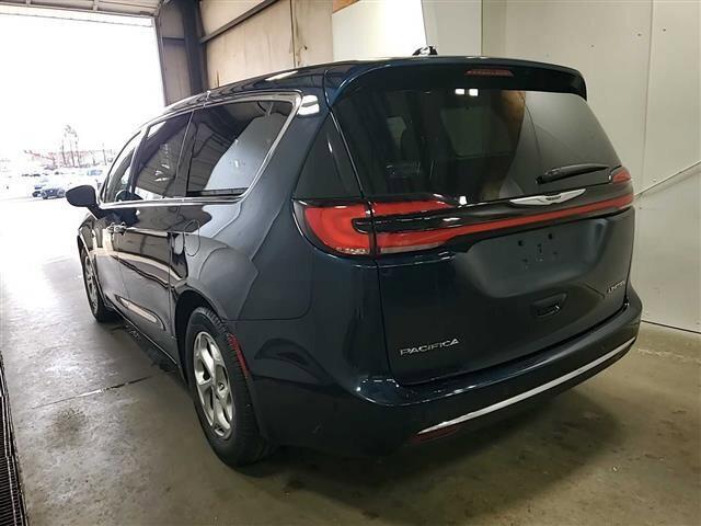 Chrysler Pacifica 2024