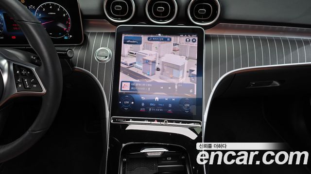 Mercedes-Benz C-Класс 2024