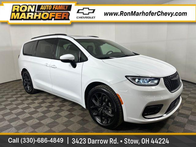 Chrysler Pacifica 2023