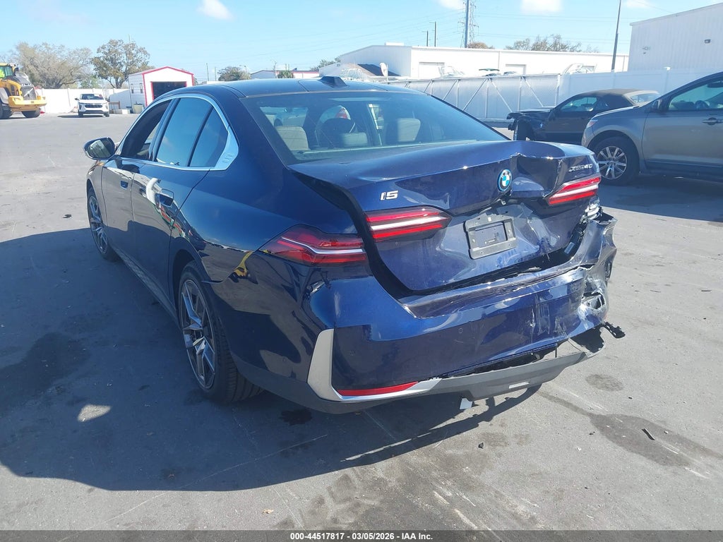BMW i5 2025