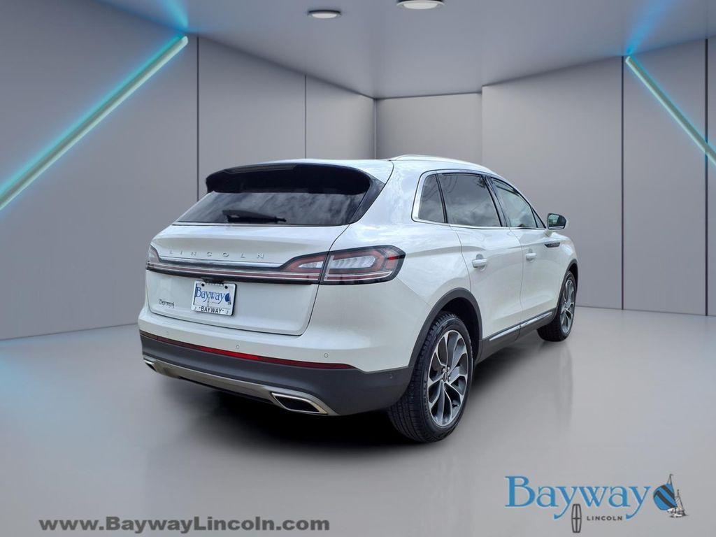 Lincoln Nautilus 2022