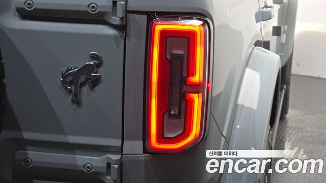 Ford Bronco 2022