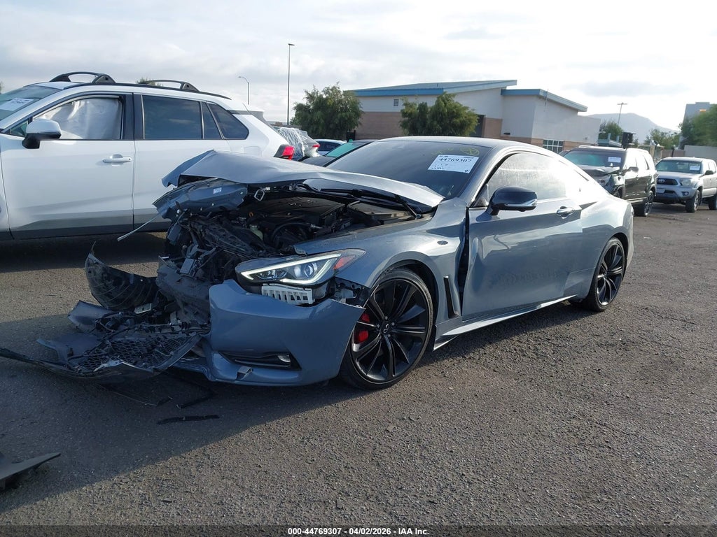 Infiniti Q60 2022