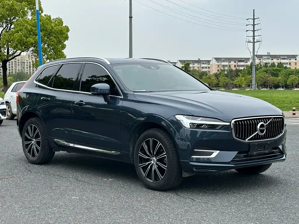 Volvo XC60 2021