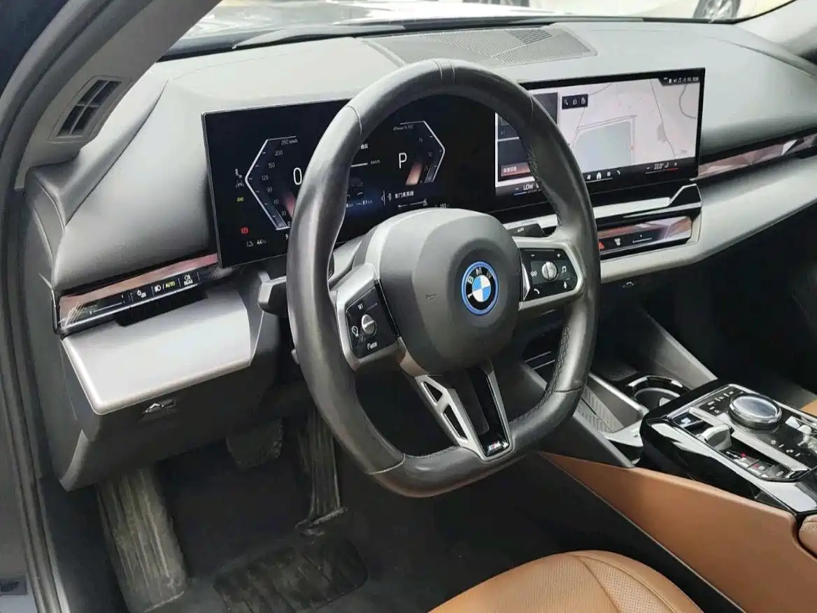 BMW i5 2026