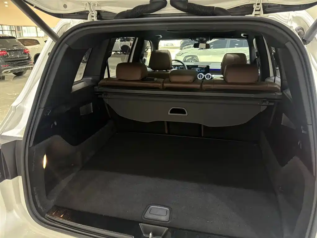 Mercedes-Benz GLB 2022