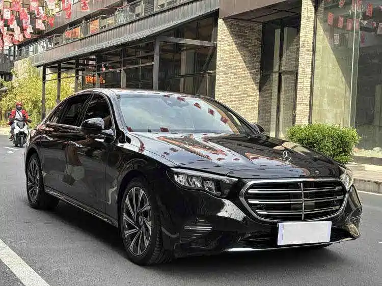 Mercedes-Benz E-Класс 2024