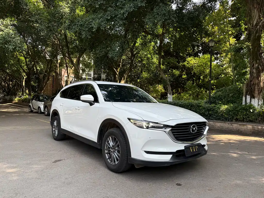 Mazda CX-8 2023