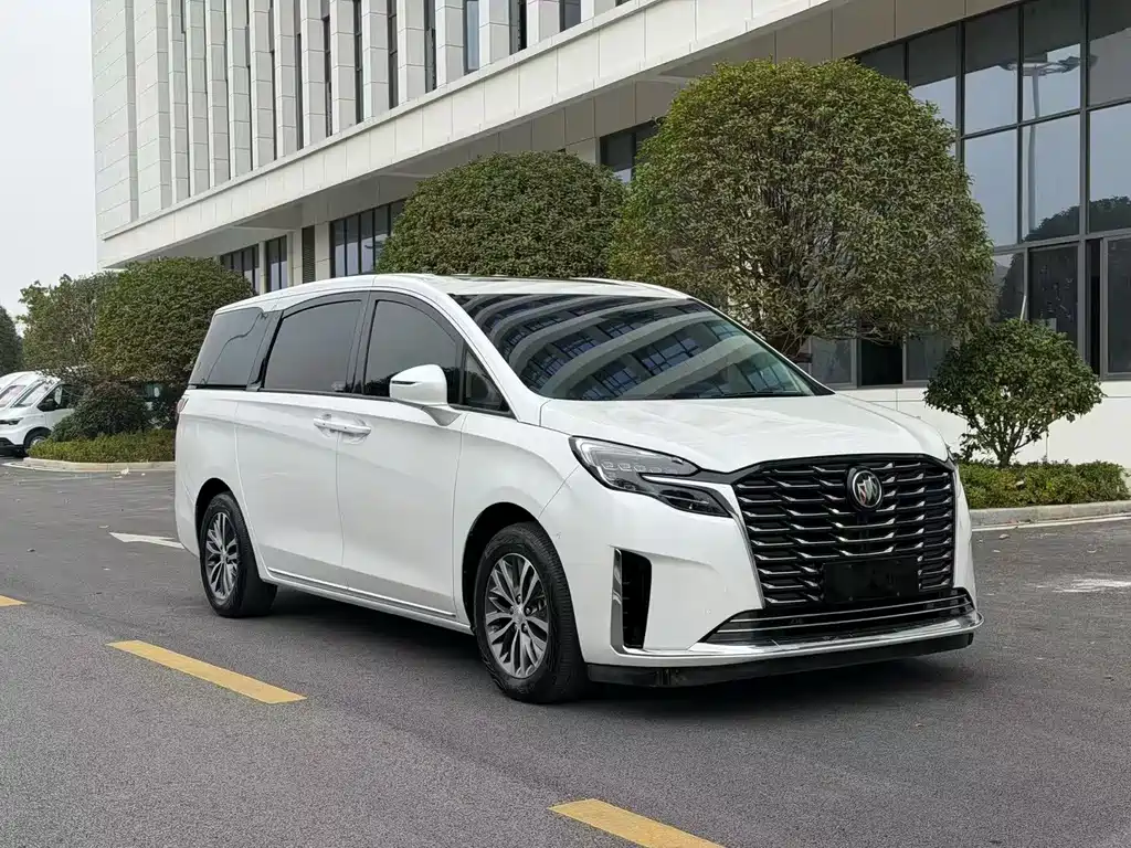 Buick GL8 2023