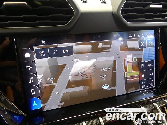 Lamborghini Urus 2021