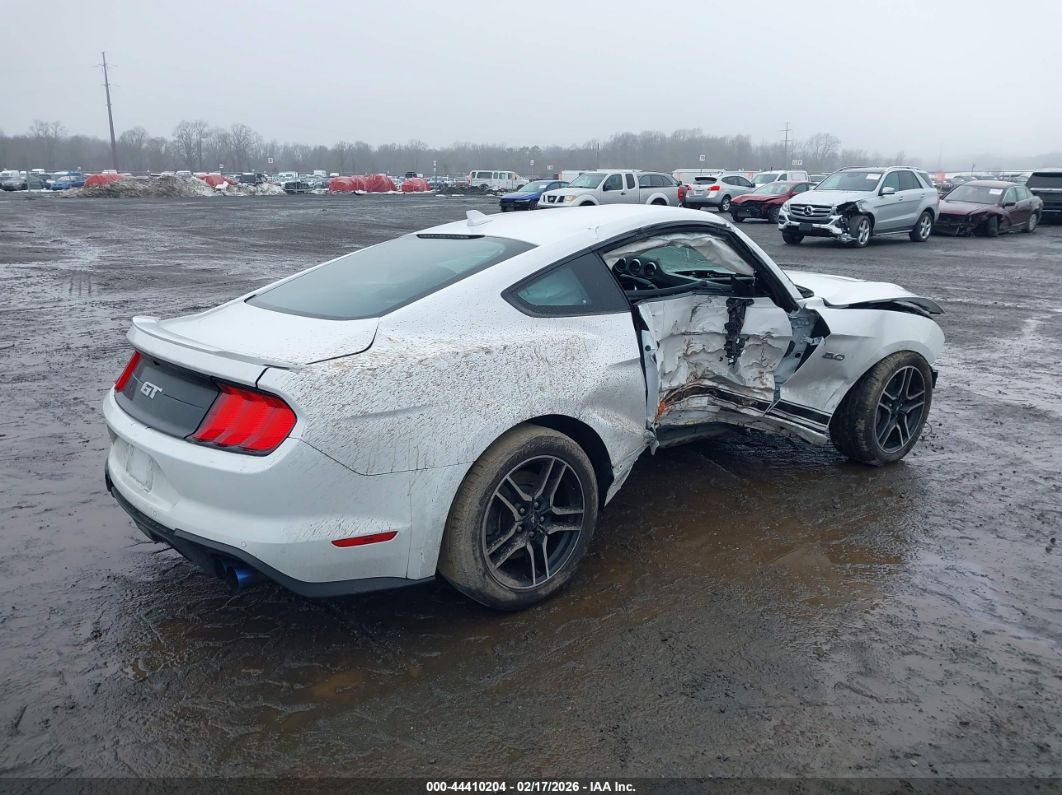 Ford Mustang 2022
