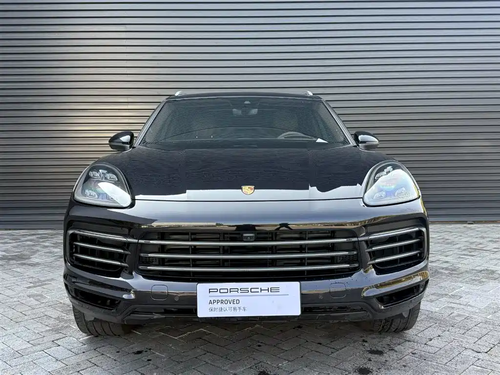 Porsche Cayenne 2021