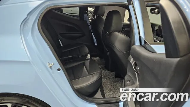 Hyundai Veloster 2022