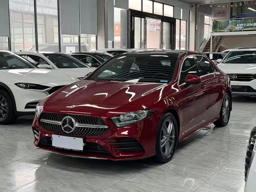 Mercedes-Benz A-Класс 2022