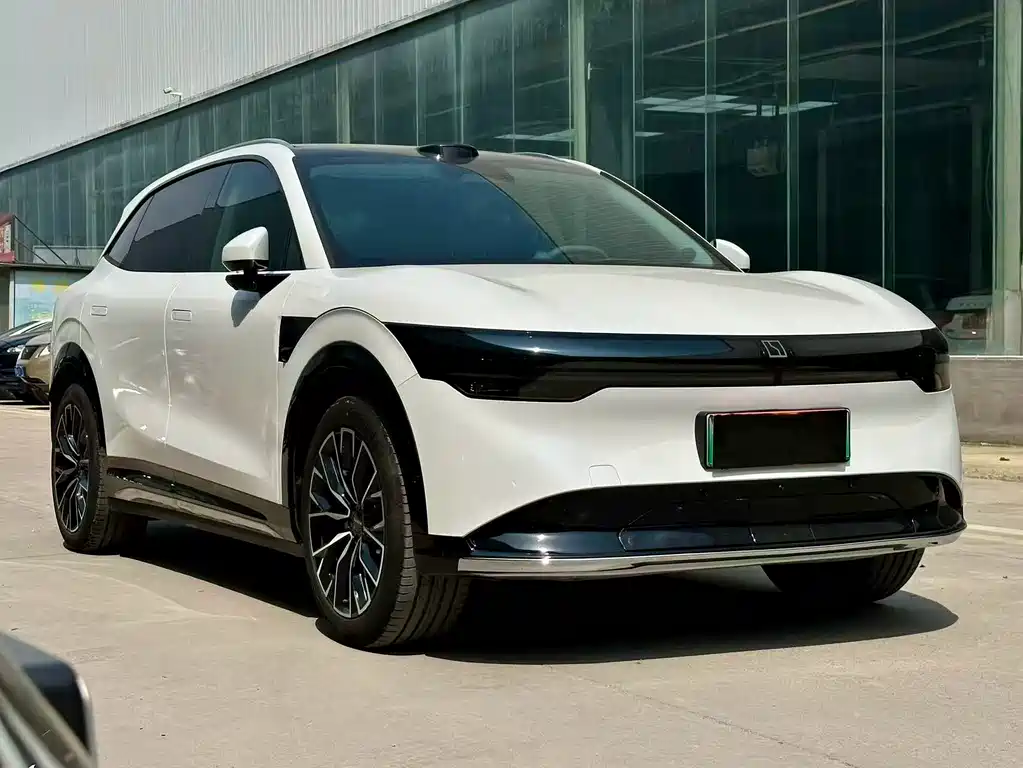Zeekr 7X 2025