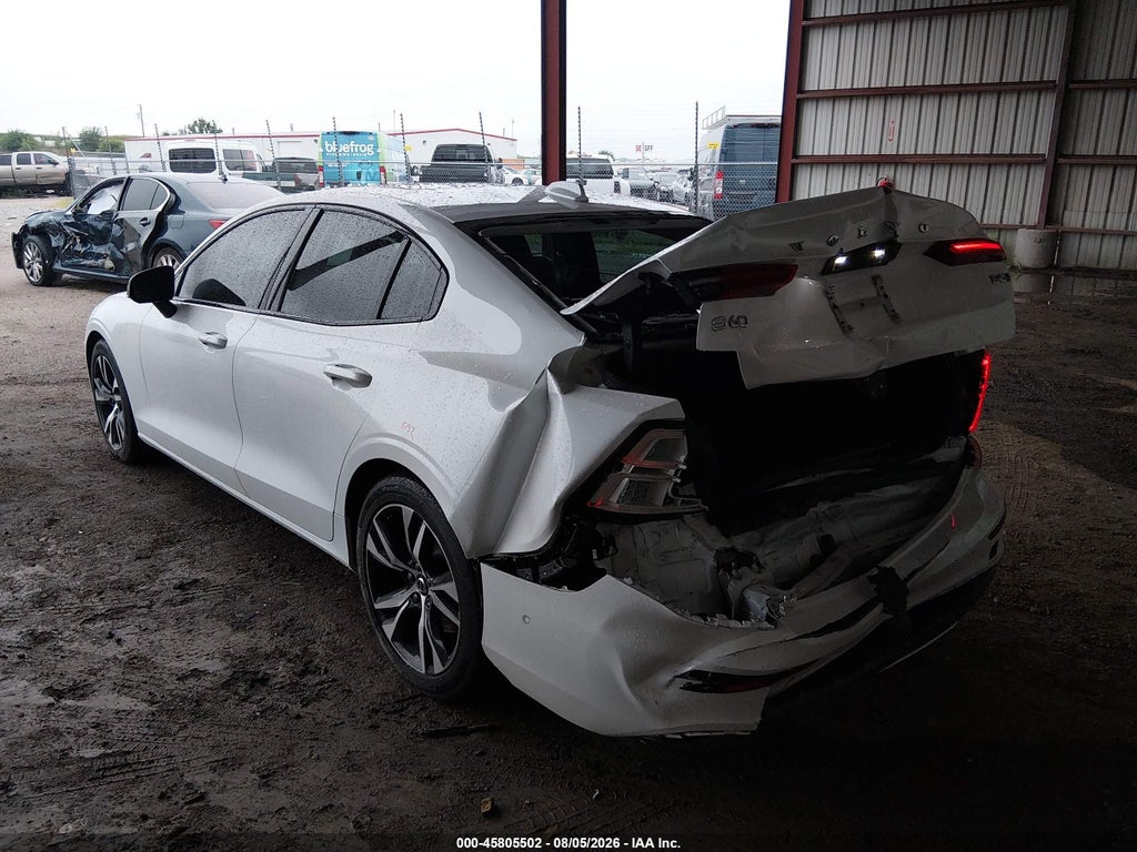 Volvo S60 2024