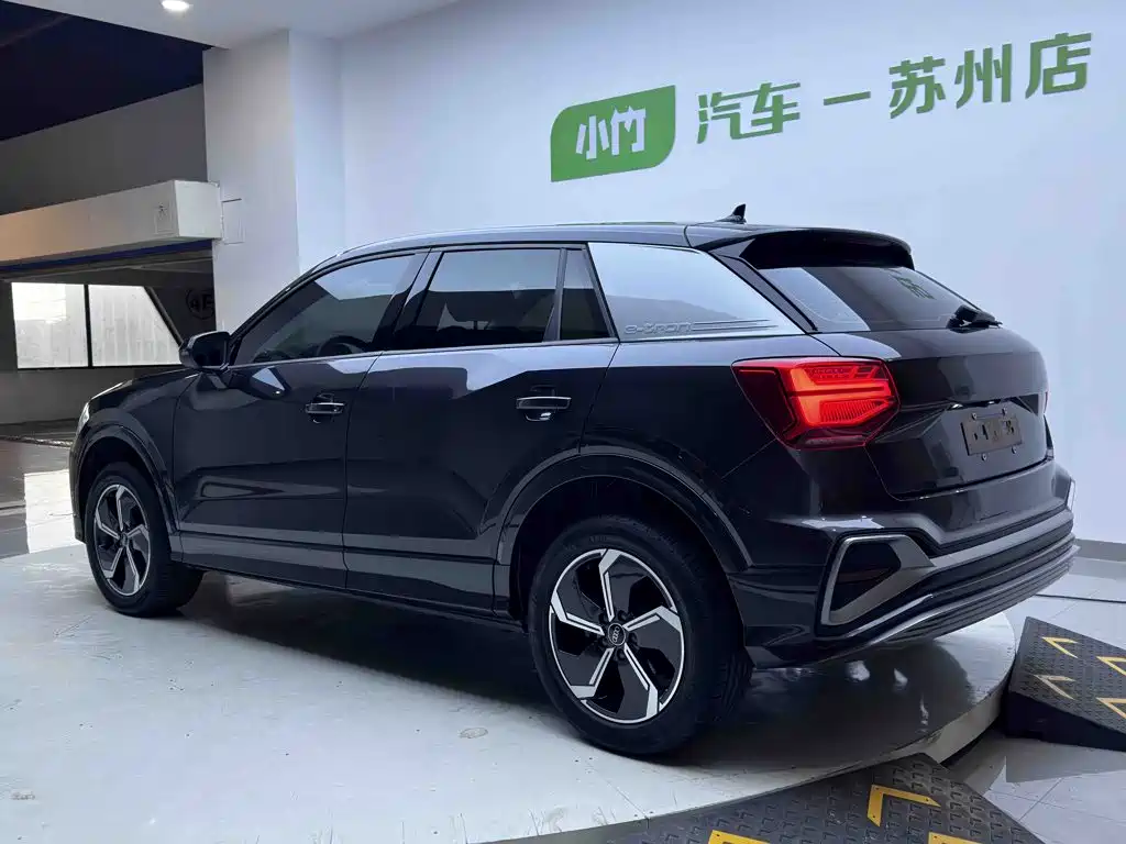 Audi e-tron 2023