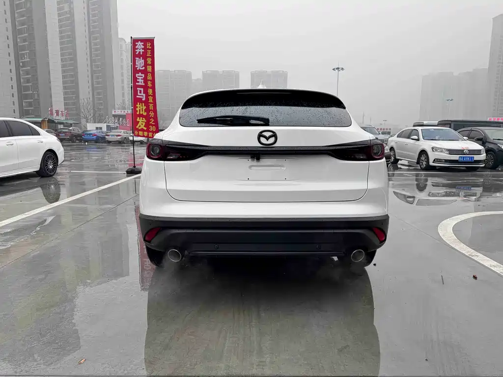 Mazda CX-4 2022