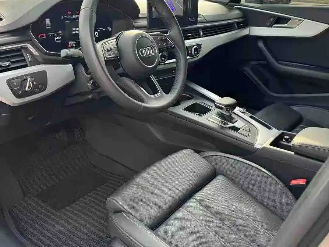Audi A4 2022