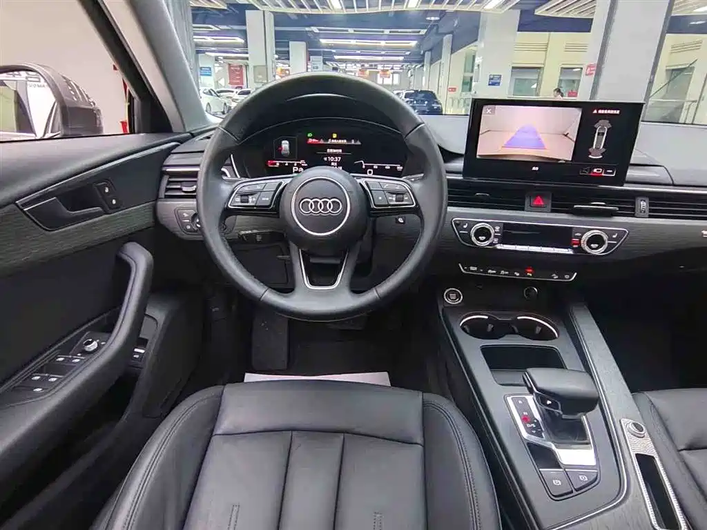 Audi A4 2021