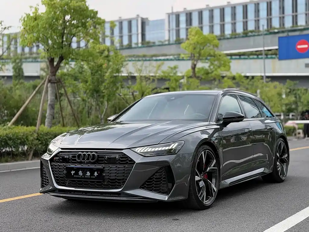 Audi RS 6 2023