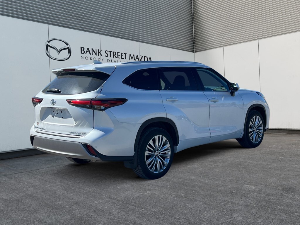 Toyota Highlander 2024