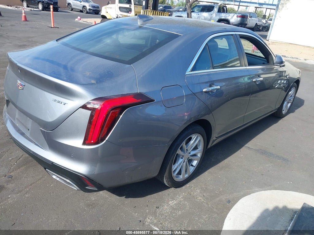 Cadillac CT4 2022