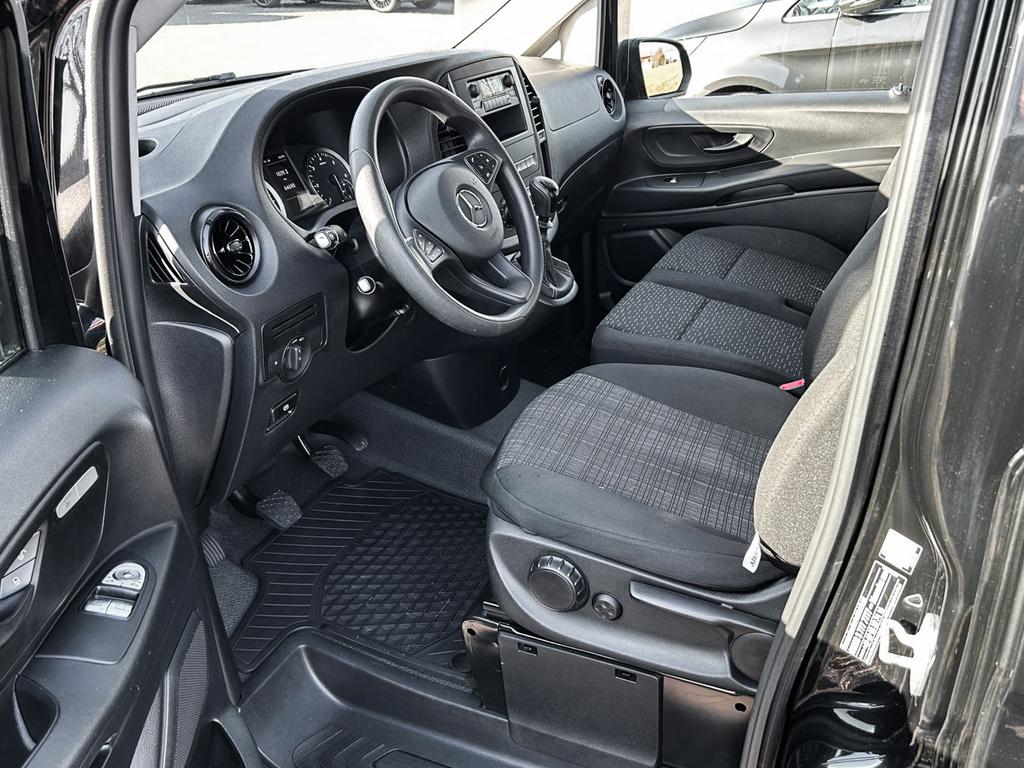 Mercedes-Benz Vito 2023