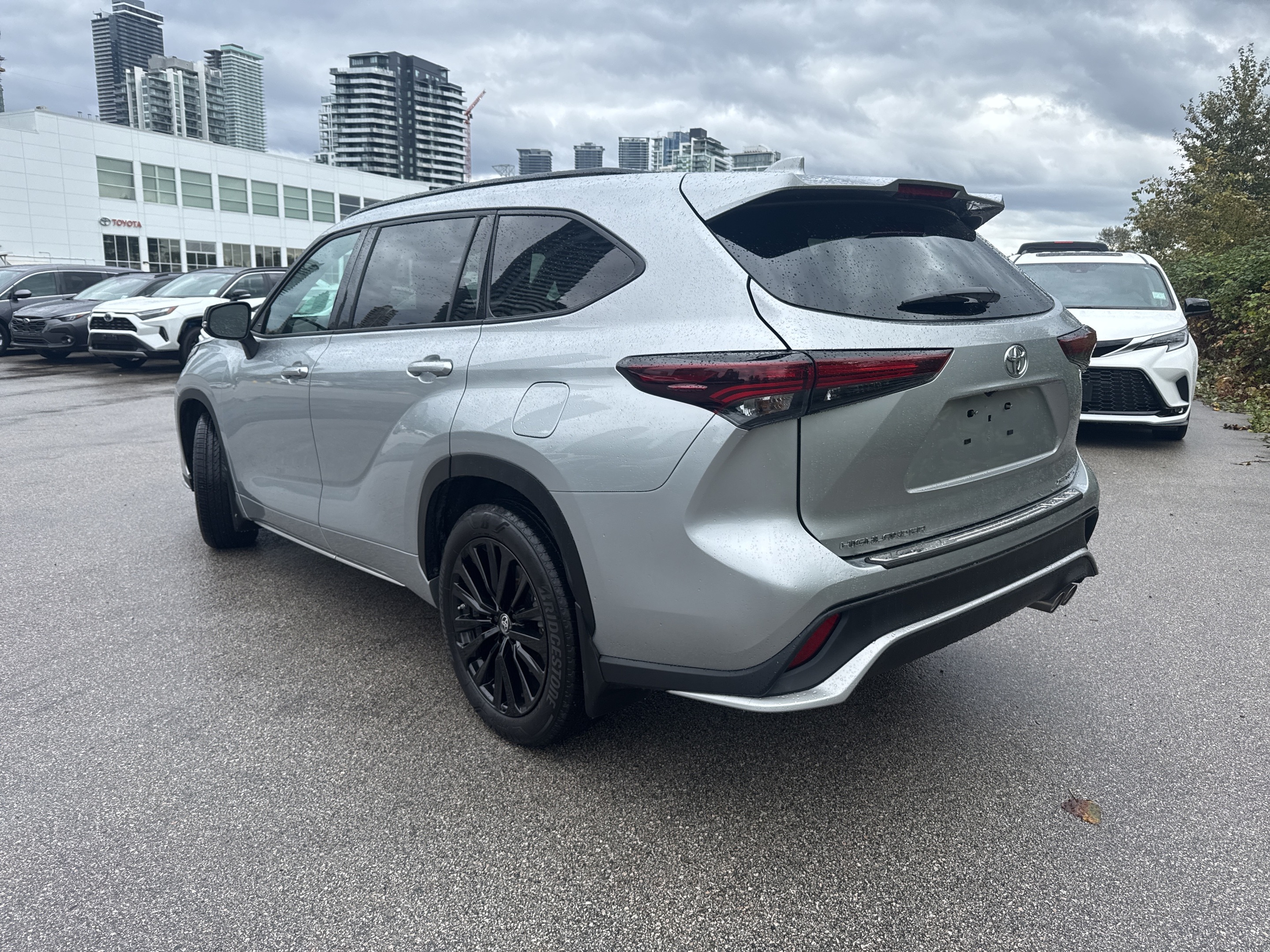 Toyota Highlander 2024