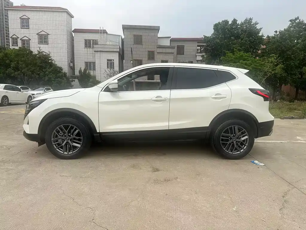 Nissan Qashqai 2025