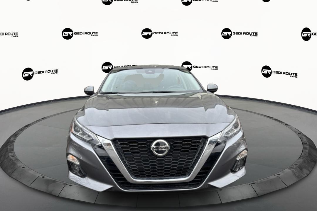 Nissan Altima 2022