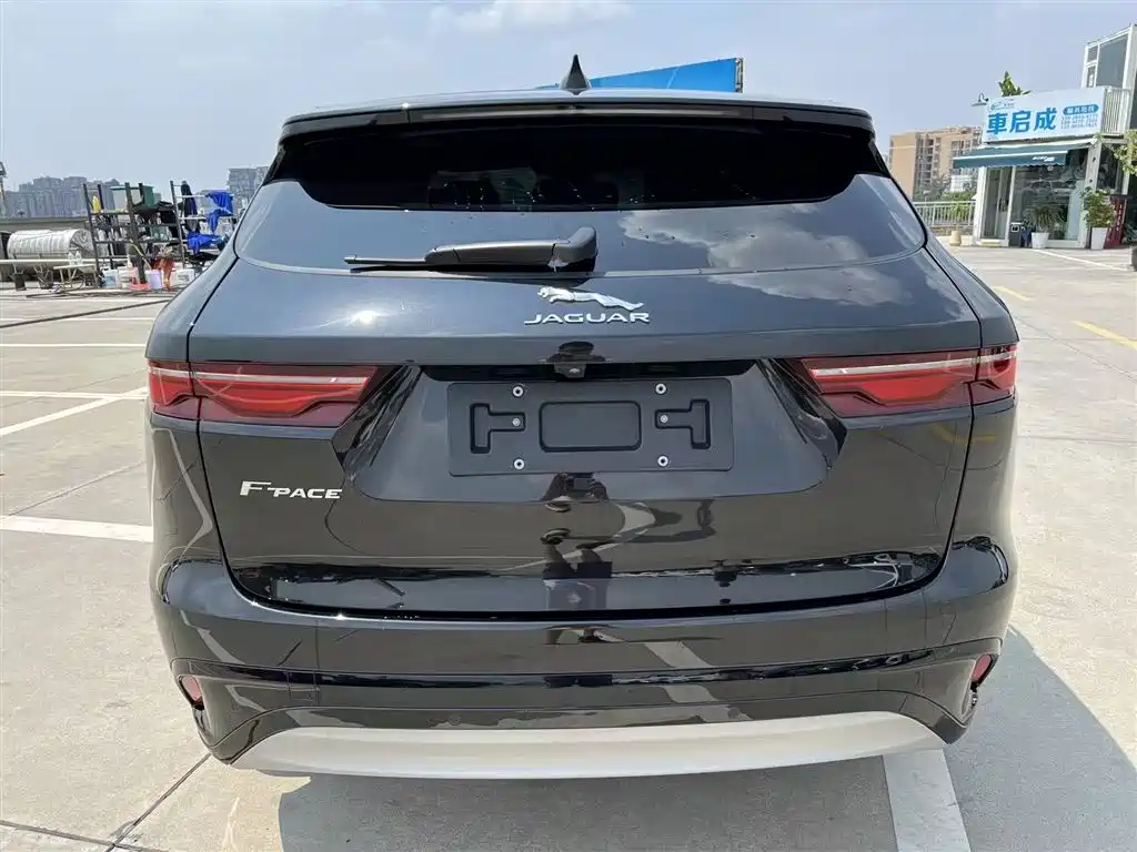 Jaguar F-Pace 2021