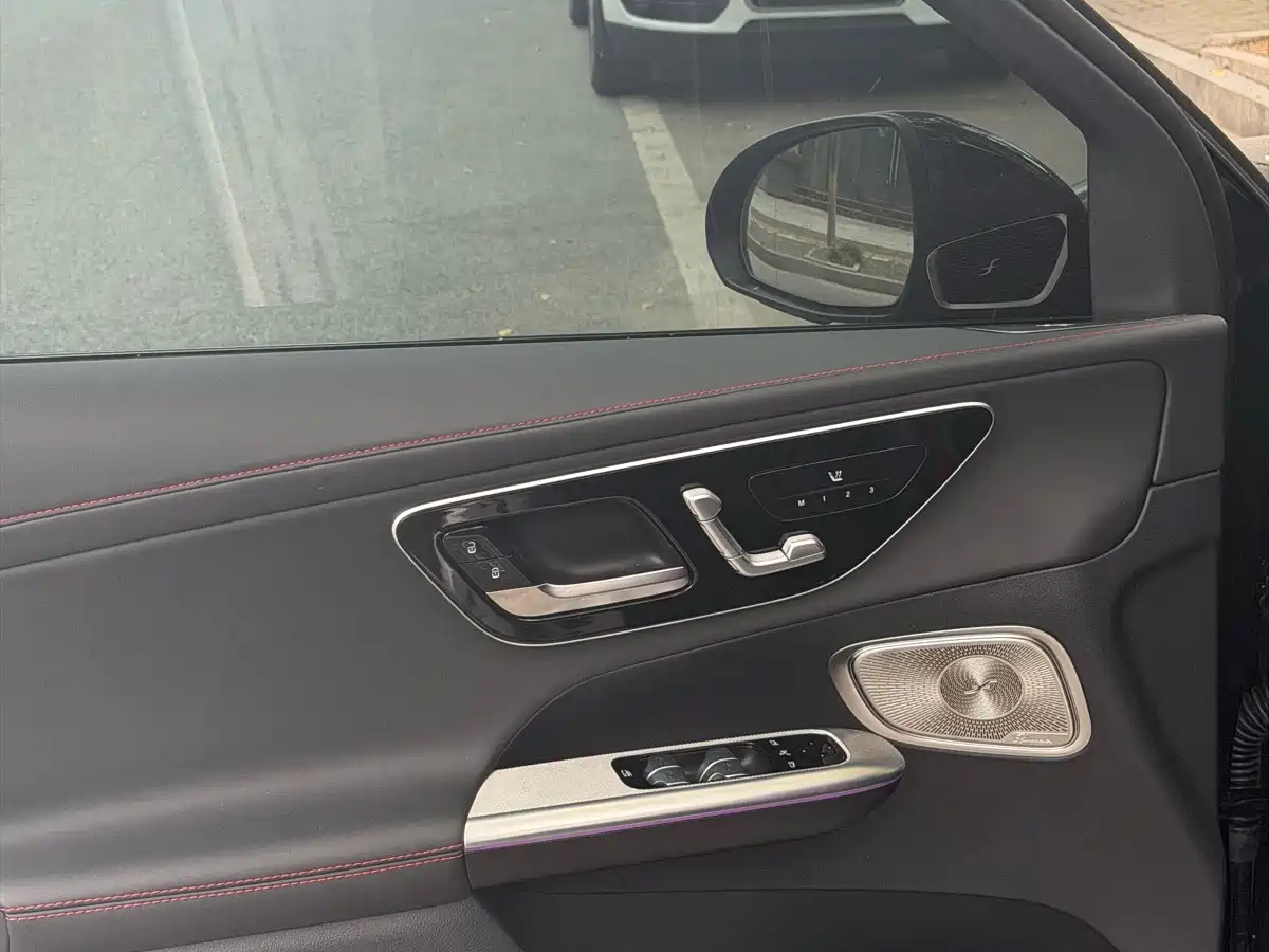Mercedes-Benz GLC AMG 2024