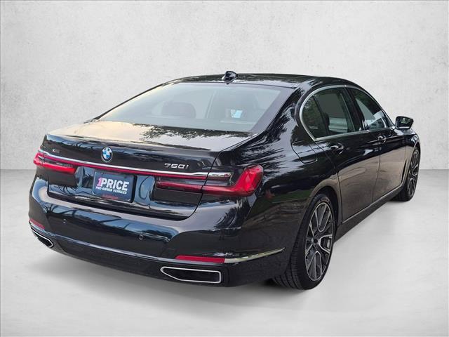 BMW 750 2021