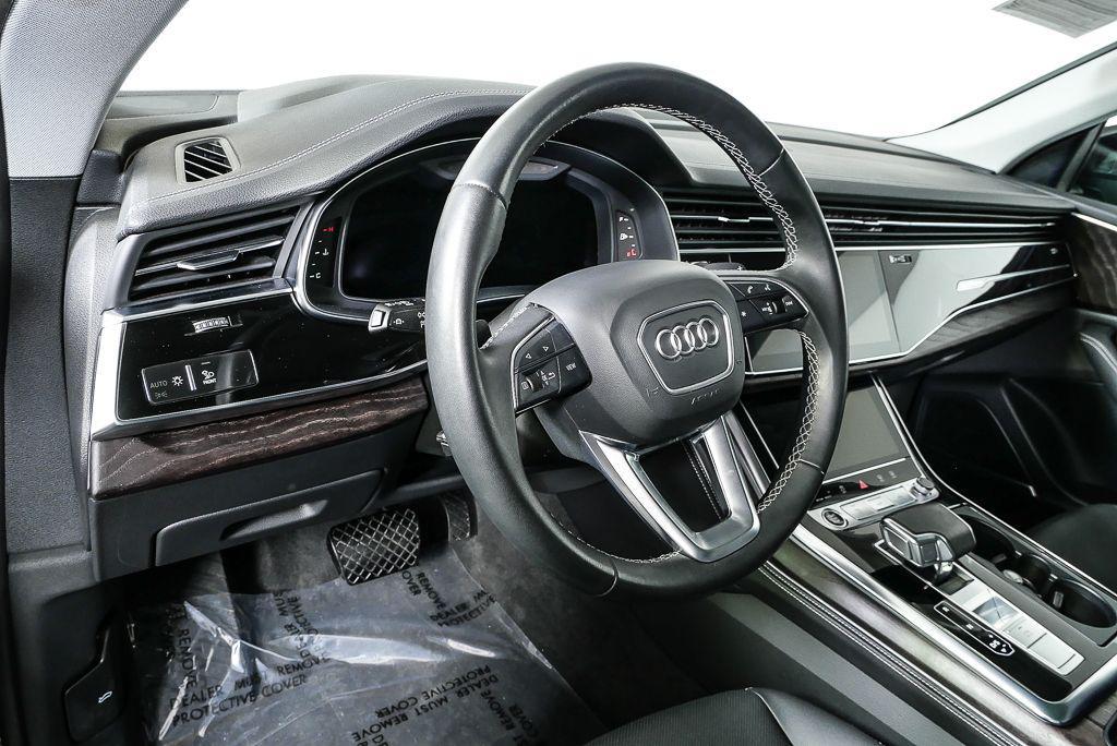 Audi Q8 2023