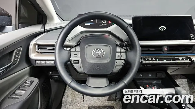 Toyota Prius 2024
