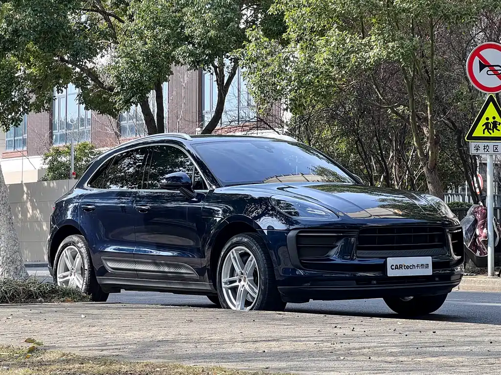 Porsche Macan 2022