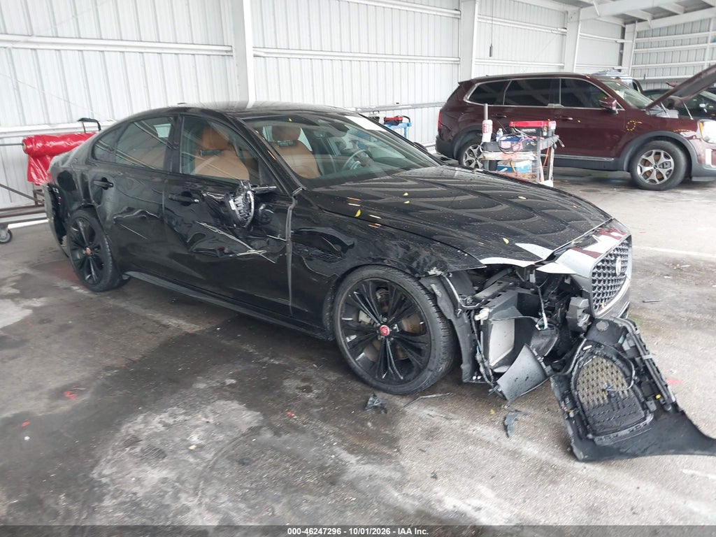 Jaguar XF 2023