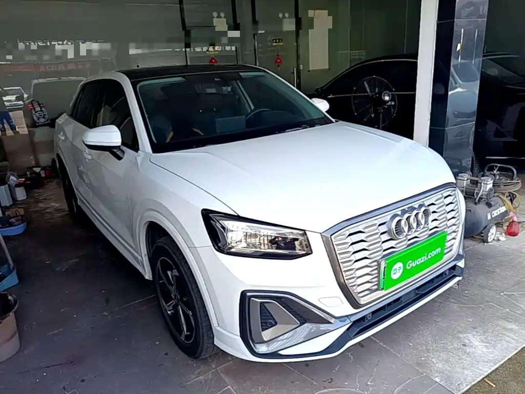 Audi e-tron 2022