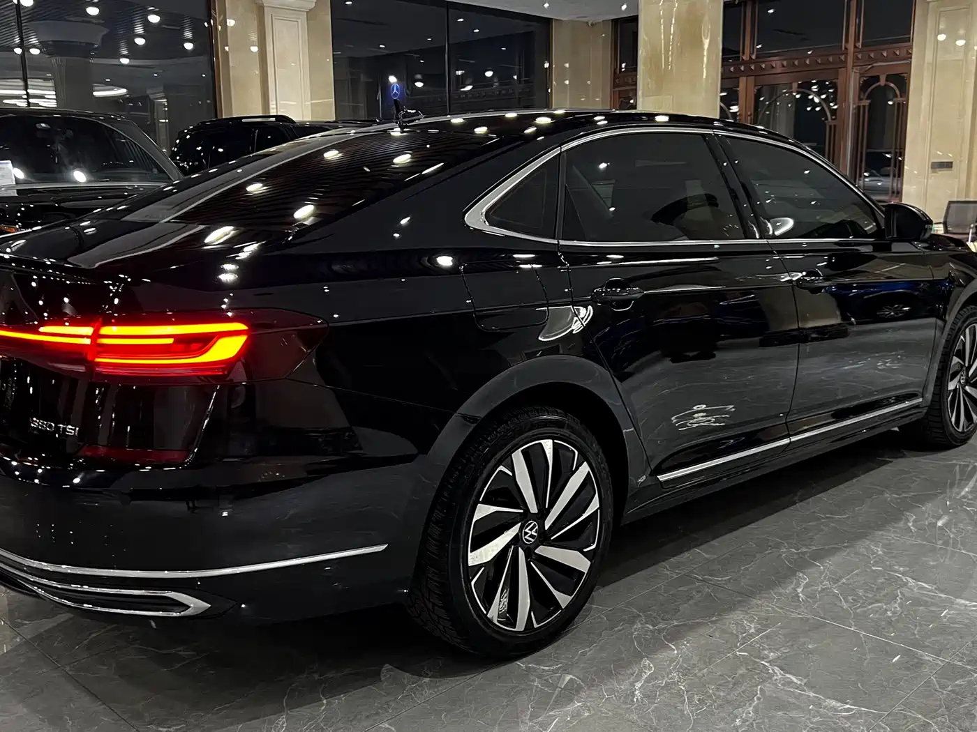 Volkswagen Passat 2024