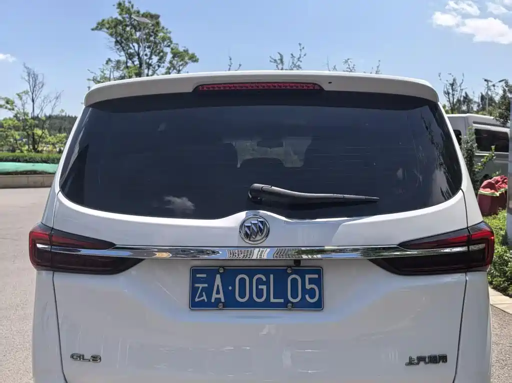 Buick GL8 2023