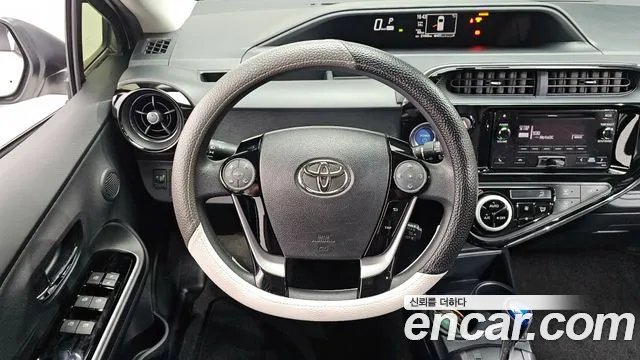 Toyota Prius 2020