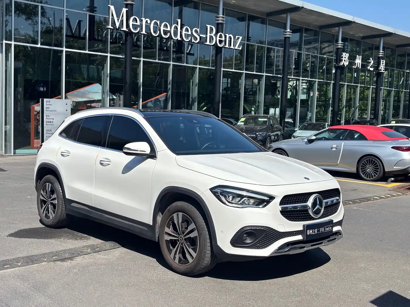 Mercedes-Benz GLA 2023