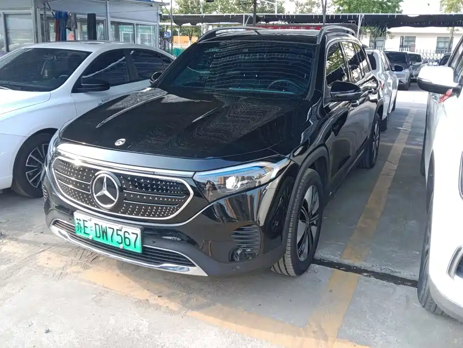 Mercedes-Benz EQB 2024