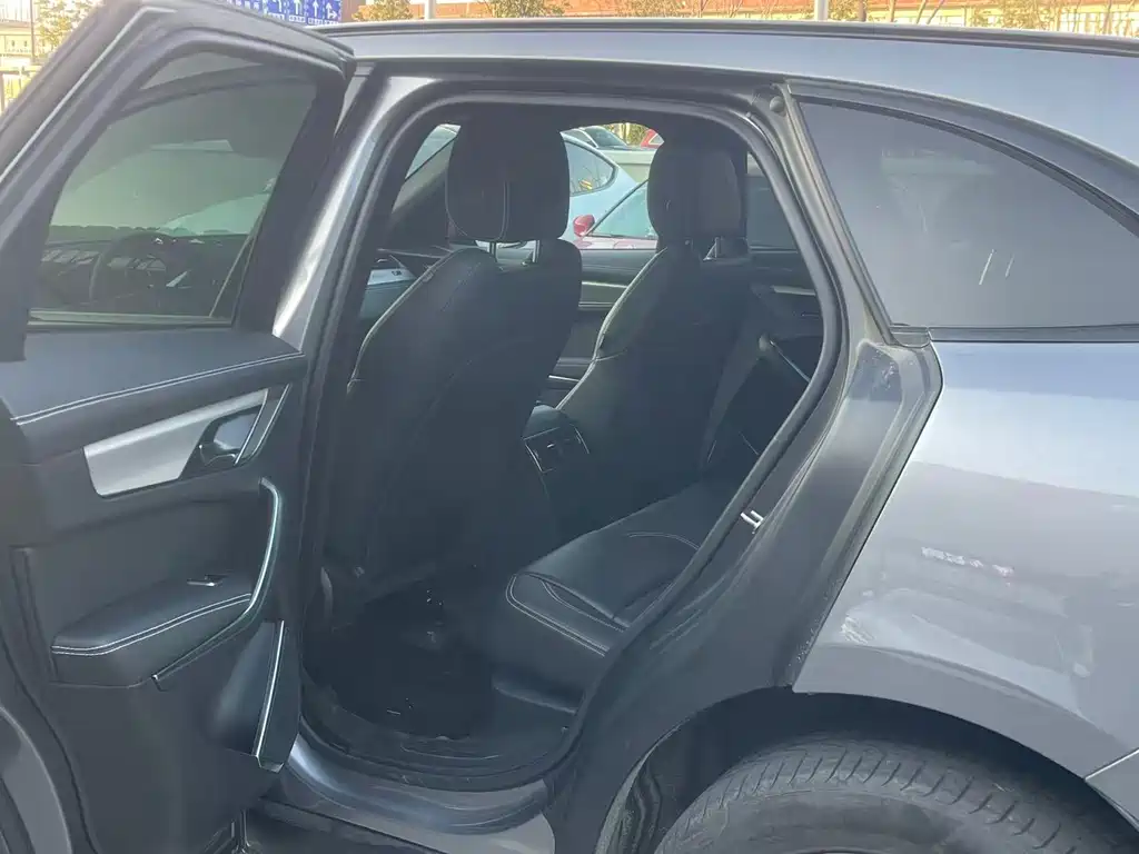 Jaguar F-Pace 2024