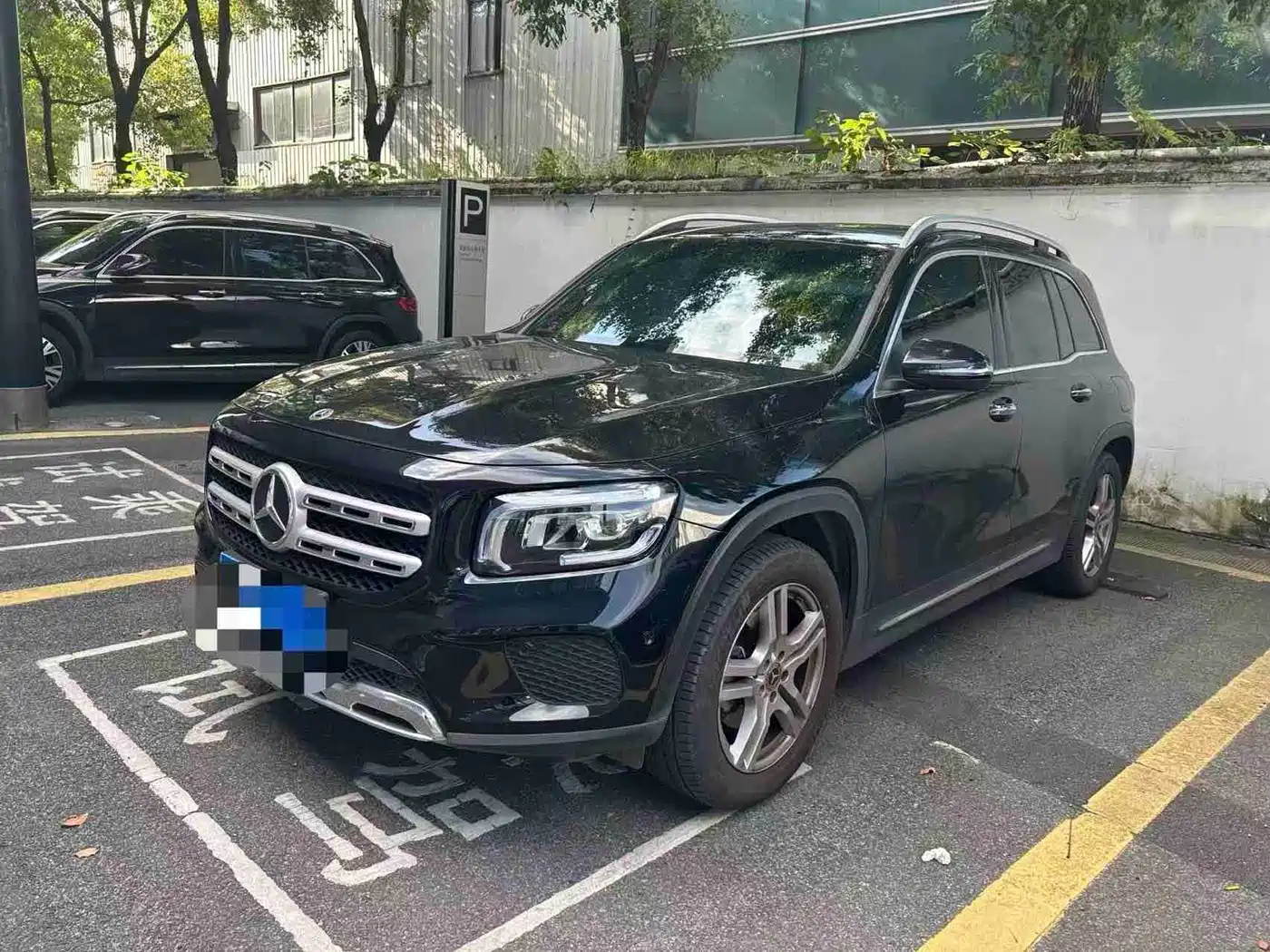 Mercedes-Benz GLB 2021